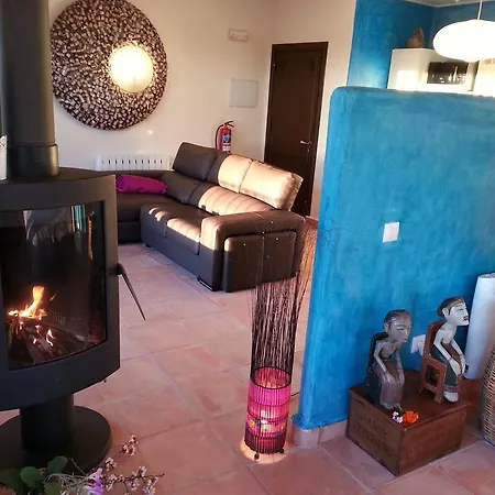 Casas Rurales Planeta Chicote-3
